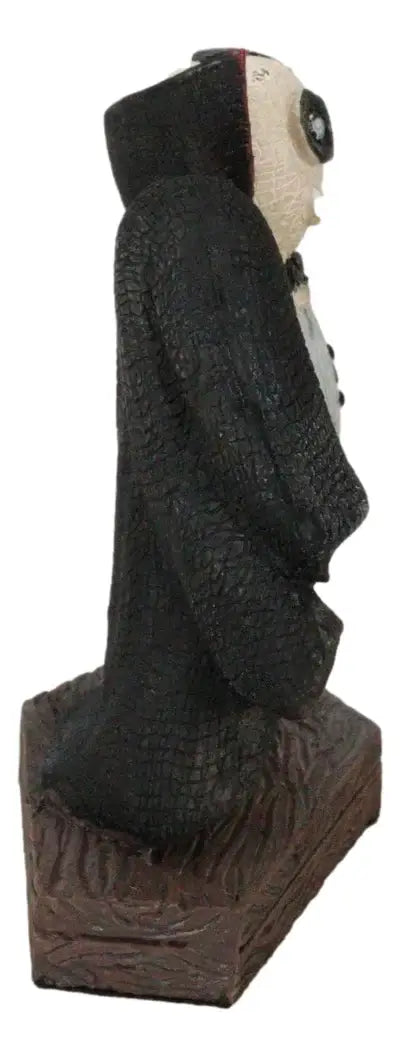 Pinhead Monster Dracula