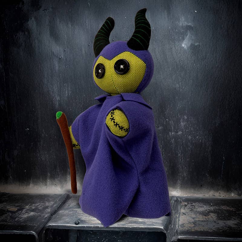 Pinheads Stuffed Plush Queen Malice
