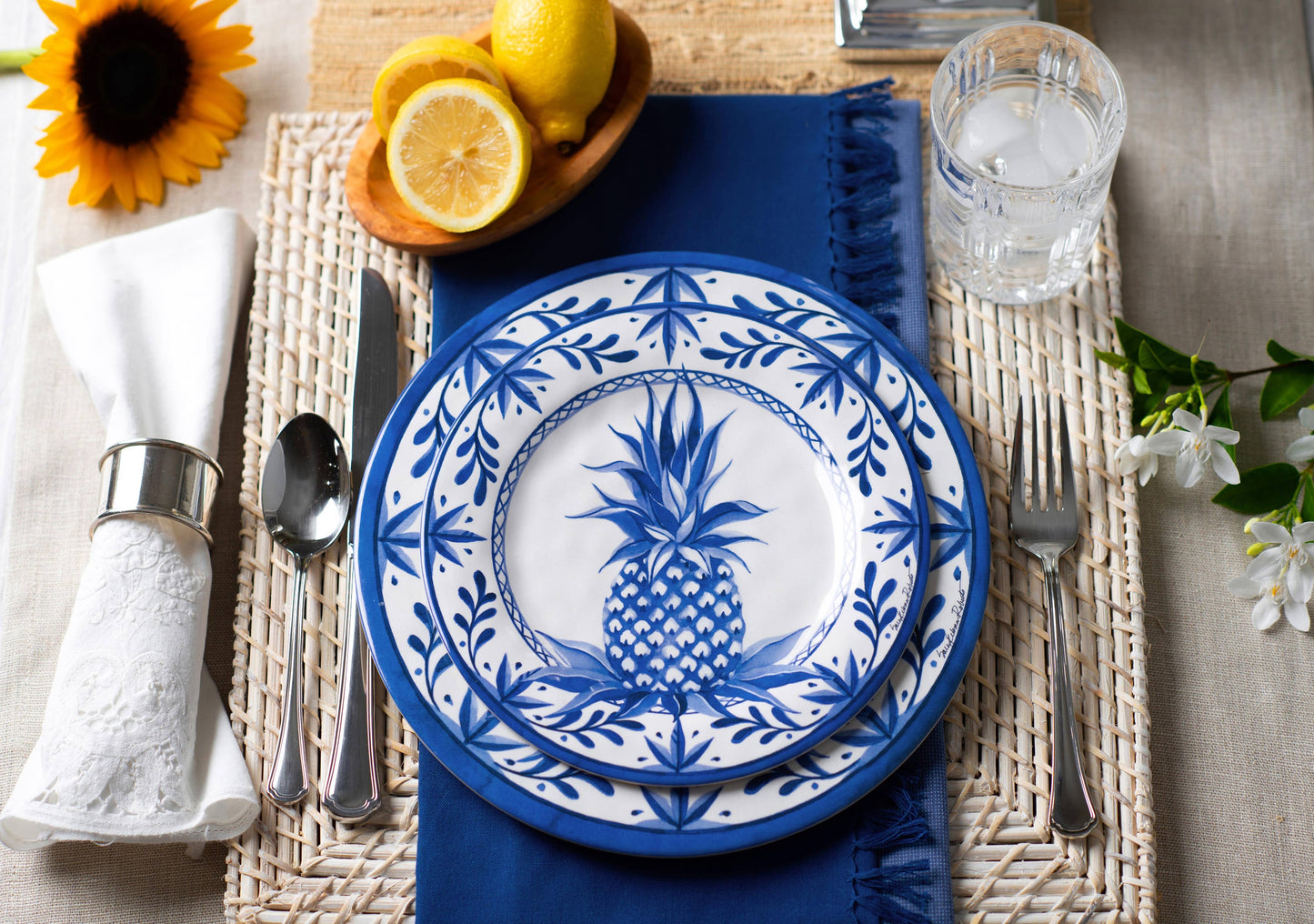 Blue Pineapple Bamboo Salad/Appetizer/Dessert Plate
