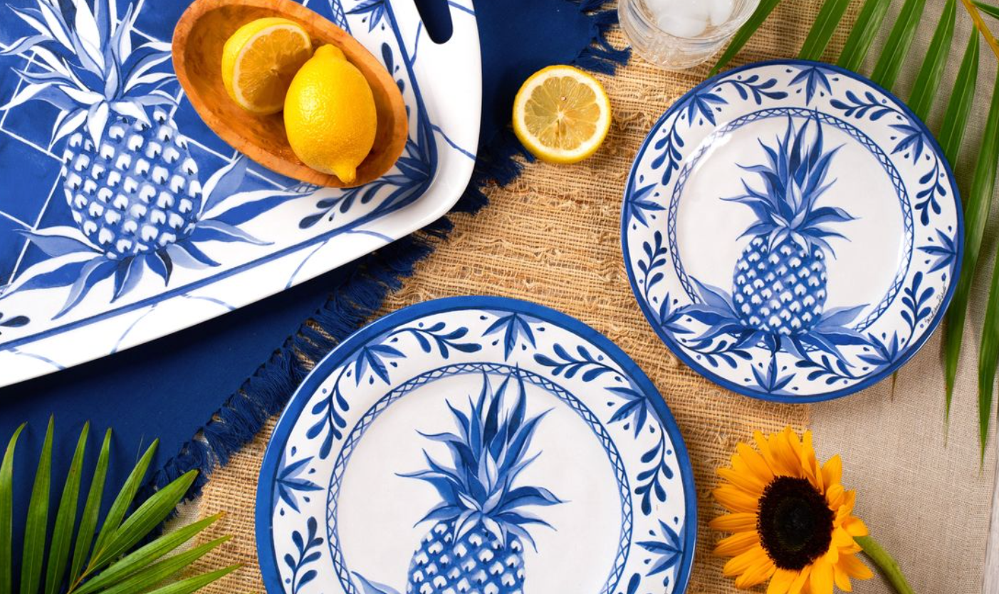 Blue Pineapple Bamboo Salad/Appetizer/Dessert Plate