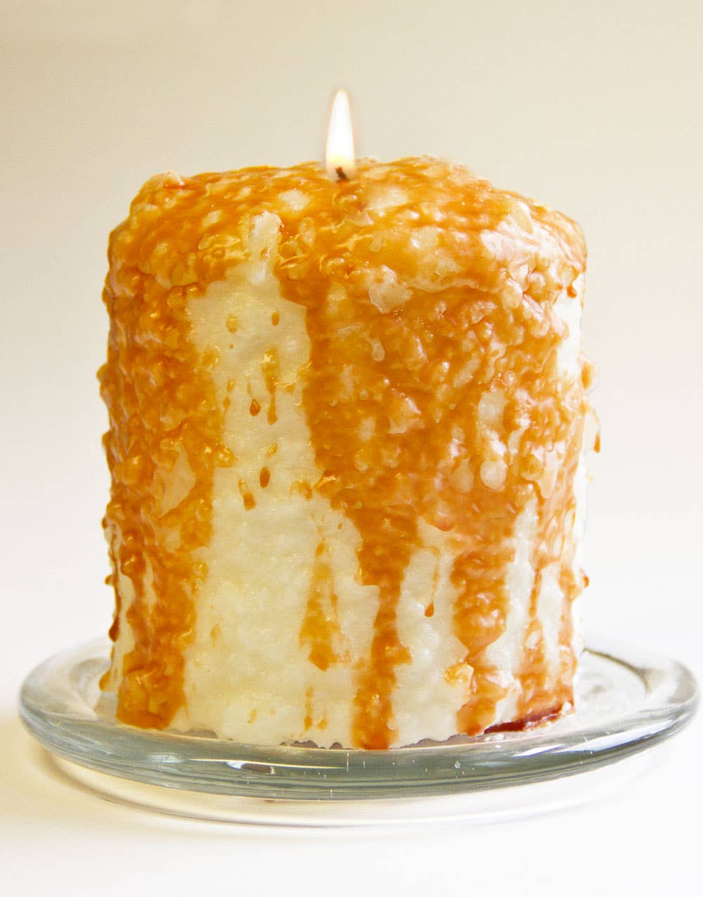 Caramel Corn Hearth Candle - Oak Down Collectibles