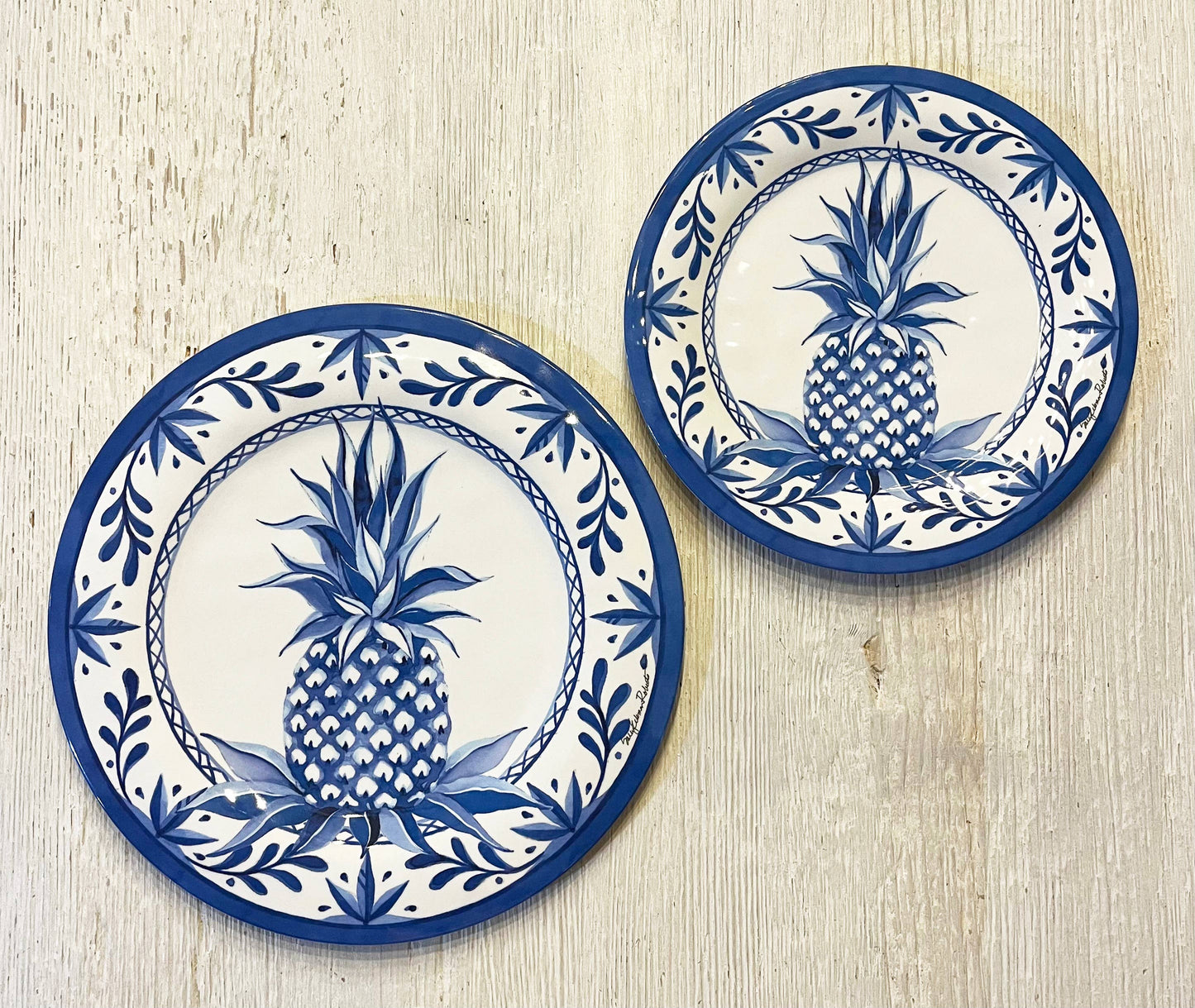 Blue Pineapple Bamboo Salad/Appetizer/Dessert Plate