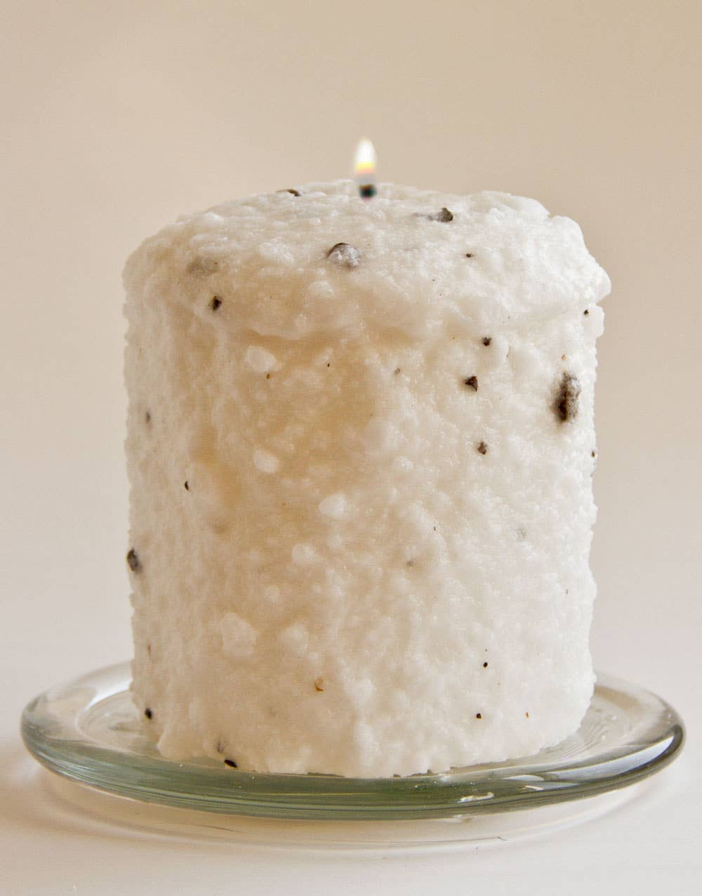 Creamy Vanilla Bean Hearth Candle - Oak Down Collectibles